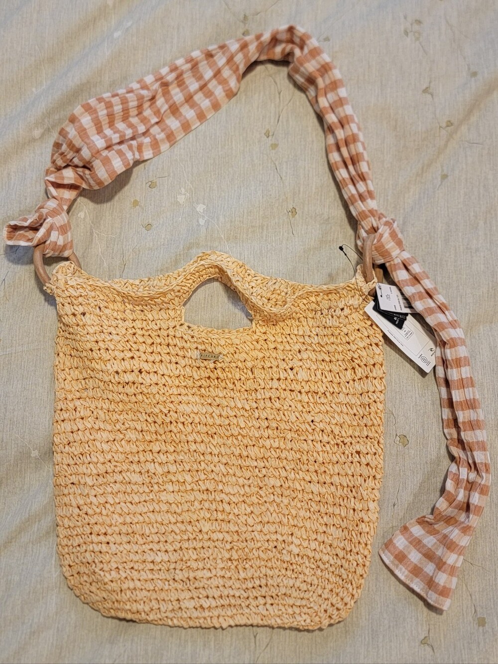 NWT Rip Curl Premium Woven Straw Tote with Peach Gingham Strap 23 L